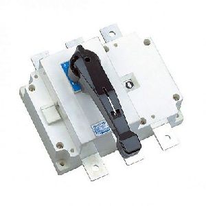 393261 - Выключатель-разъединитель NH40-125/3, 3P, 125А, стандартная рукоятка управления (CHINT)